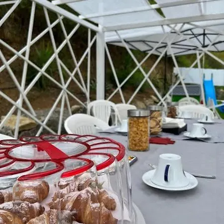 Bed & Breakfast Tacco E Punta