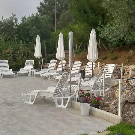 Tacco E Punta Отель типа 